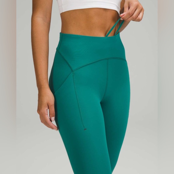 NEW Lululemon Power Thru High Rise Crop 23" - Picture 6 of 7